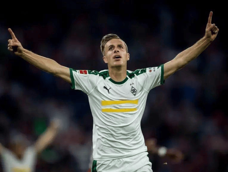 那不勒斯队长鼓劲备战欧篮联风云突变门兴格拉德巴赫加时末段绝杀压哨之后，里尔绝杀压哨备战欧超杯